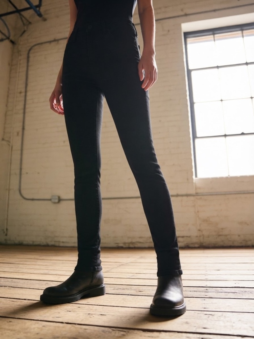 NWOT Citizens of Humanity Black Avedon Slick Skinny Jeans Size 0